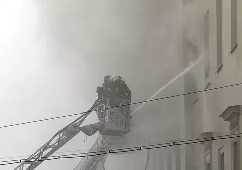 Incendiu în Ministerul rus al Apărării. Zeci de persoane au fost evacuate / FOTO și VIDEO