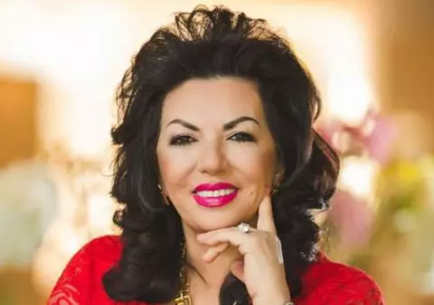 A citit destinul celebrului Prince! Vezi ce zice Carmen Harra despre sfârșitul tragic al megastarului!