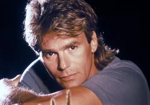 Ți-l amintești pe MacGyver? Uite cum arată acum | FOTO ÎN ARTICOL