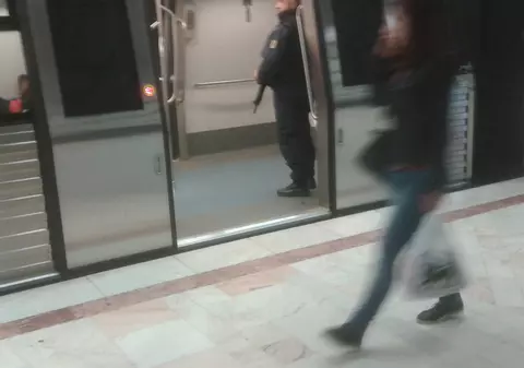 EXCLUSIV | Jandarmii înarmați nu se opresc doar la metrou! Unde vor mai putea fi văzuți în perioada următoare