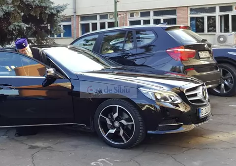 Mitropolitul Ardealului l-a blestemat pe jurnalistul care a publicat imagini cu bolidul de lux al Patriarhiei | VIDEO