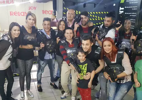 EXCLUSIV/ Dovada că Pepe și Raluca mai au de... copilărit. Parteneri de joacă, nu doar de viață!