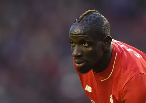 UEFA l-a suspendat pe dopatul Sakho. Cât va sta pe bară internaționalul francez