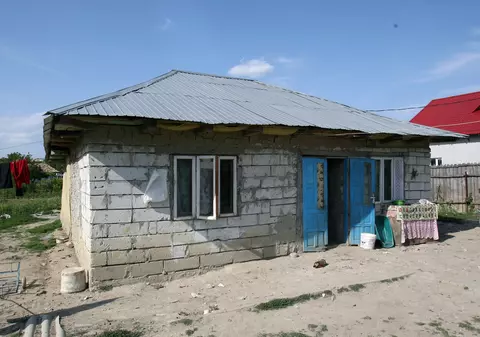 Eurostat: Un sfert dintre români se zbat în sărăcie