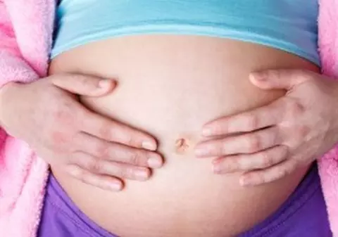 Miracol în lumea medicală. O femeie în moarte cerebrală a născut un copil perfect sănătos