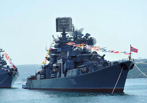 China și Rusia ar fi desfășurat nave de spionaj lângă flota americană din Peninsula Coreeană