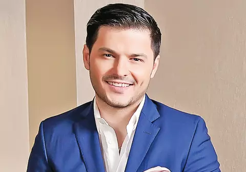 La mulți ani, Liviu Vârciu! Artistul a împlinit 36 de ani, iar prietenii i-au asaltat pagina de Facebook cu mesaje, urări și fotografii