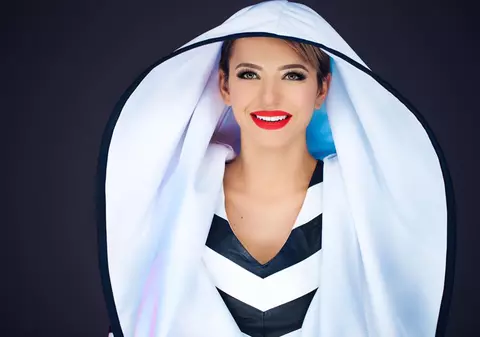 S-a pozat complet nemachiată și a făcut totul public. Cum arată Giulia Anghelescu fără pic de fard