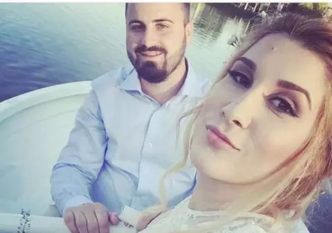 Adda a vrut să țină secret sexul copilului ei, însă s-a dat de gol. Imagine emoționantă cu burtica de gravidă