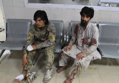 Atentat sinucigaș în Afganistan! Cel puţin trei agenţi de poliţie au fost ucişi