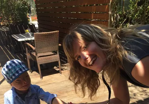 Băiețelul din Mureș care a supravieţuit miraculos unei explozii a trecut cu bine peste o nouă intervenție chirurgicală