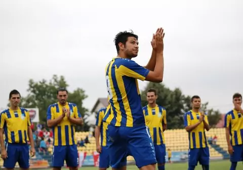 Liga 2. Dunărea a umilit Rapidul! Alexa s-a tăiat în pauză! Un jucător a vrut să-și bată antrenorul! Chindia a învins Gazul