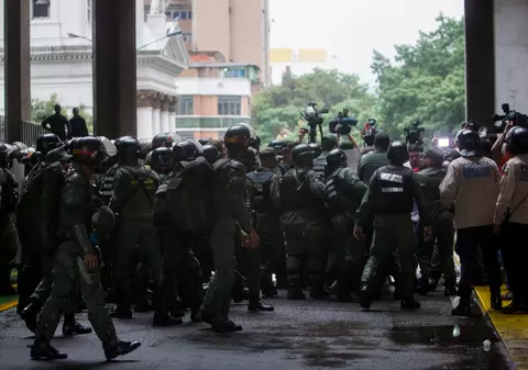 Explozie la o închisoare din Venezuela. Cel puțin un mort