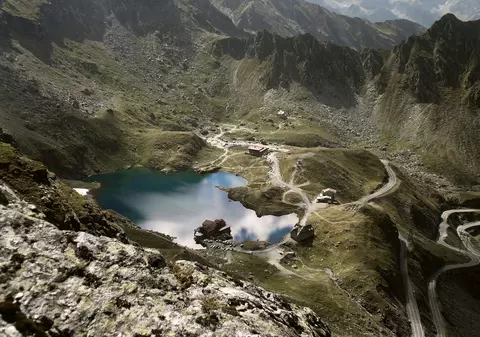 Cea mai friguroasă zi de 6 octombrie s-a înregistrat astăzi, la Sibiu și Bâlea Lac