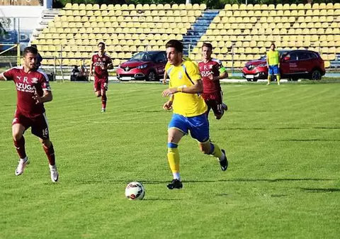 Liga 2. Rapidul și Călărașiul au învins în deplasare. UTA - Chindia 3-1. Gazul i-a ”intoxicat” pe ”stegari”