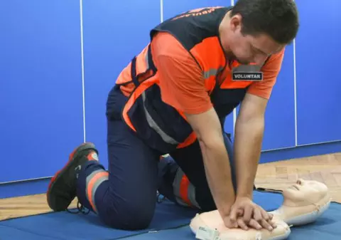 Record pentru viață! Peste 10.200 de români vor să învețe resuscitare
