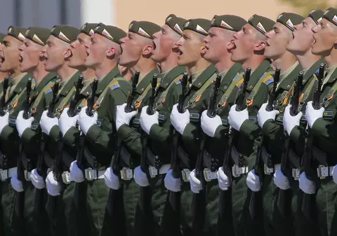 Paradă grandioasă în Moscova. Rusia celebrează Ziua Victoriei | FOTO și VIDEO