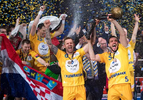 Liga Campionilor la handbal. După CSM București la feminin, și la masculin a câștigat o formație puțin cunoscută. Finala s-a decis tot la 7 metri!