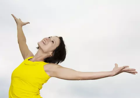 10 lucruri la care trebuie să renunți pentru a fi fericit