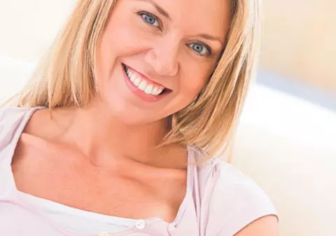 Vești bune! Normele de aplicare ale Legii privind indemnizațiile pentru mame puse în dezbatere publică