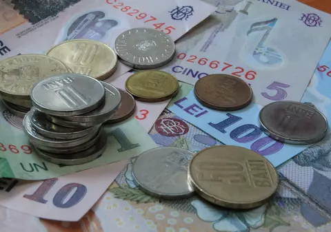 Titlurile de stat, o nouă metodă de economisire pentru populație. Profiturile pot fi mai mari decât dobânzile oferite de bănci