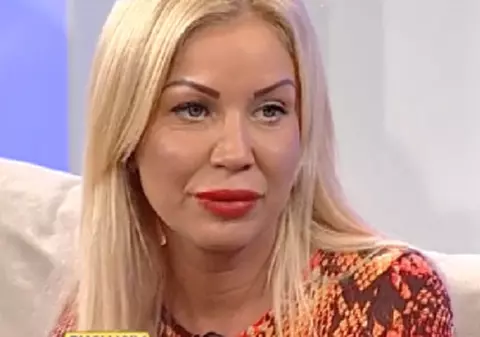 Durere de nedescris pentru o blondă din showbiz: "Copilul meu e în comă de o lună şi jumătate"