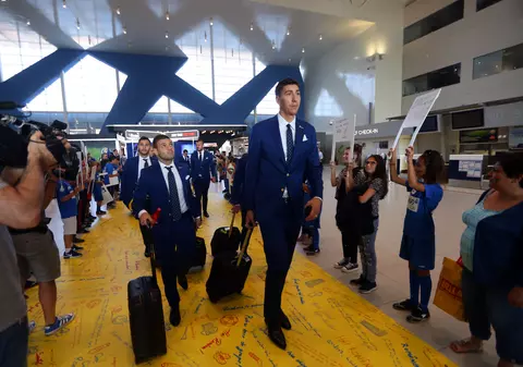 Euro 2016. Umilitor! De rușine și de teama protestelor, tricolorii se întorc în țară în toiul nopții!!! Vor să evite pe toată lumea