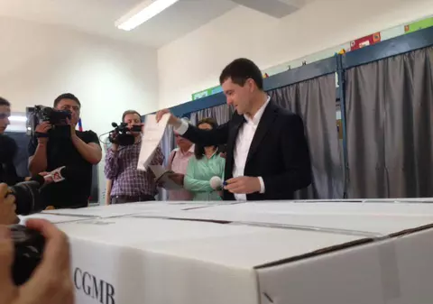 USR spune că va avea 43 de parlamentari; Dacian Cioloș, așteptat în partid