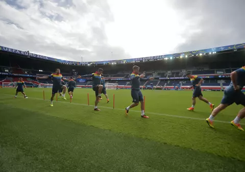 Euro 2016. Tricolorii au efectuat antrenamentul oficial pe stadionul Parc des Princes. Ce schimbări face Tata Puiu / GALERIE FOTO&VIDEO