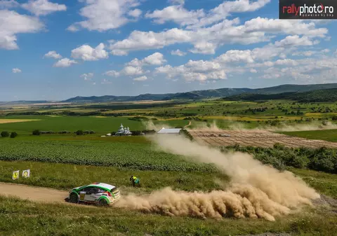 Simone Tempestini se impune în Raliul Deltei Dunării. Pilotul echipei Napoca Rally Academy a câștigat pentru a doua oară consecutiv / GALERIE FOTO