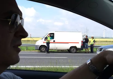 Lungul drum spre Euro 2016! Reporterii Libertatea, blocați în Germania. ”Sunt alunecări de teren din cauza ploilor torențiale”. Au ajuns la Paris sâmbătă, la 3.00 dimineața!
