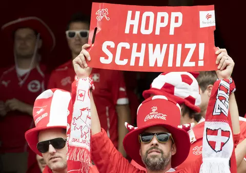 România-Elveția. Un mecanic de locomotivă a pus trei condiții pentru a-i transporta la meci pe fanii elvețieni