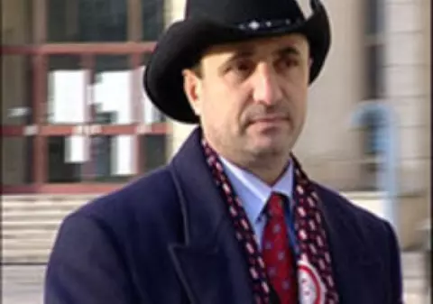 Averea ”regelui tutunului” s-a risipit ca... fumul!