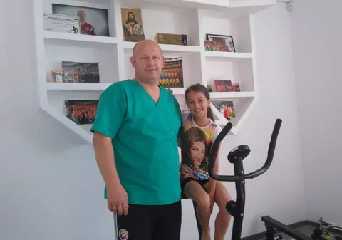 Euro 2016. România - Albania (duminică, ora 22.00). Alarmă în cantonamentul tricolorilor: jucători răciți și accidentați! ”Mă sună rudele fotbaliștilor, să mi se plângă” / EXCLUSIV