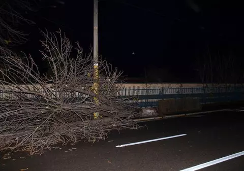 UPDATE / Furtunile și inundațiile fac ravagii în vestul țării. Două persoane au murit, sute de persoane evacuate / VIDEO