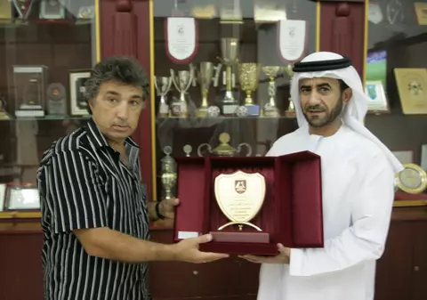 Un antrenor român își caută de lucru pe twitter: ”Mi-ar plăcea să mă întorc în Oman”