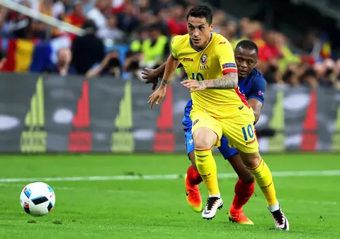 Armenia - România (sâmbătă, ora 19:00, TVR 1). Probleme mari pentru postul de fundaș stânga. Nici Stanciu nu se simte grozav