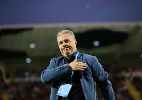 Liga 1. Șumudică pleacă la o echipă din Emirate. Se cunosc posibilii săi înlocuitori la Astra