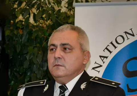 EXCLUSIV. Cel mai bogat sindicalist din Poliție se crede regele șoselelor: ”Finuțu” Surugiu oprește radarele când are urgențe