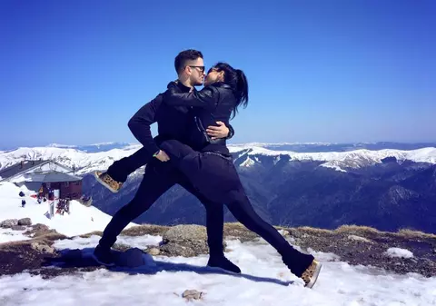 Gimnastul Florin Neby o răsfață pe soția sa cu momente romantice inedite