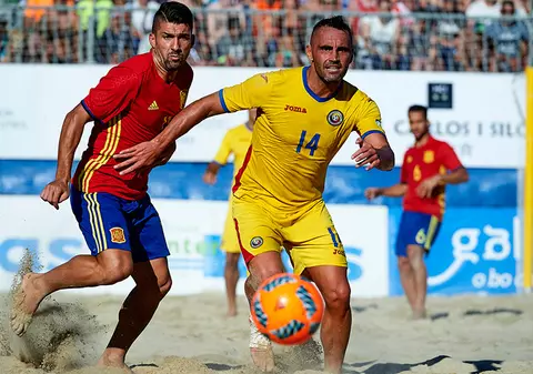 Fotbal pe plajă. Marian Măciucă: ”Sunt încrezător că putem evita retrogradarea!”