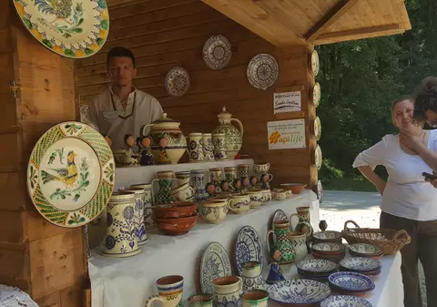 Pasiunea pentru olărit se transmite din tată în fiu! Este olar de 33 de ani: „Meseria mea este dar de la Dumnezeu. Sper să nu piară” FOTO