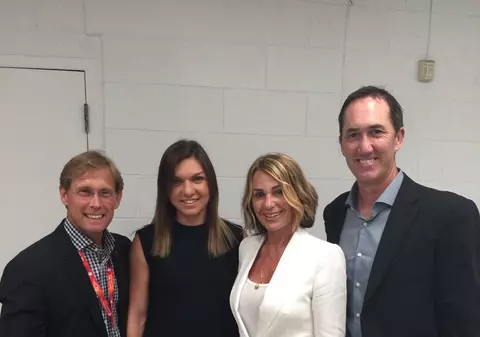 Întâlnire de nota 10, la Montreal, între Nadia Comăneci și Simona Halep GALERIE FOTO