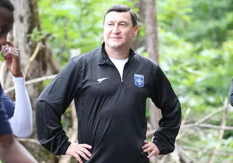 Remize pentru Mircea Lucescu și Viorel Moldovan. Zenit și Auxerre, șah etern