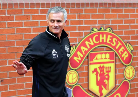 Lui Mourinho i-a sărit muștarul: ”Vor să-mi anuleze o carieră de 16 ani”! Cum i-a poreclit pe fanii ”diavolilor”