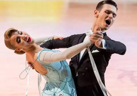 Dansatorii sportivi români merg la Europene și la Mondiale / FOTO&VIDEO