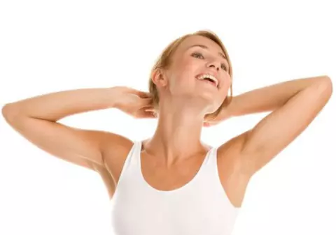 7 moduri ca să dai jos burta fără să mergi la sală