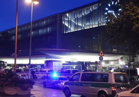 Atac armat în Munchen. Atacatorul a plănuit totul de un an de zile. Părinții lui sunt încă în stare de șoc