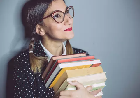 Schimbi locul, schimbi norocul. Vara este sezon de vârf la... transferuri şcolare