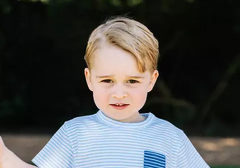 Ce manierat e Prinţul George, la doar 3 ani! Cum i-a cerut o prăjitură unei vânzătoare
